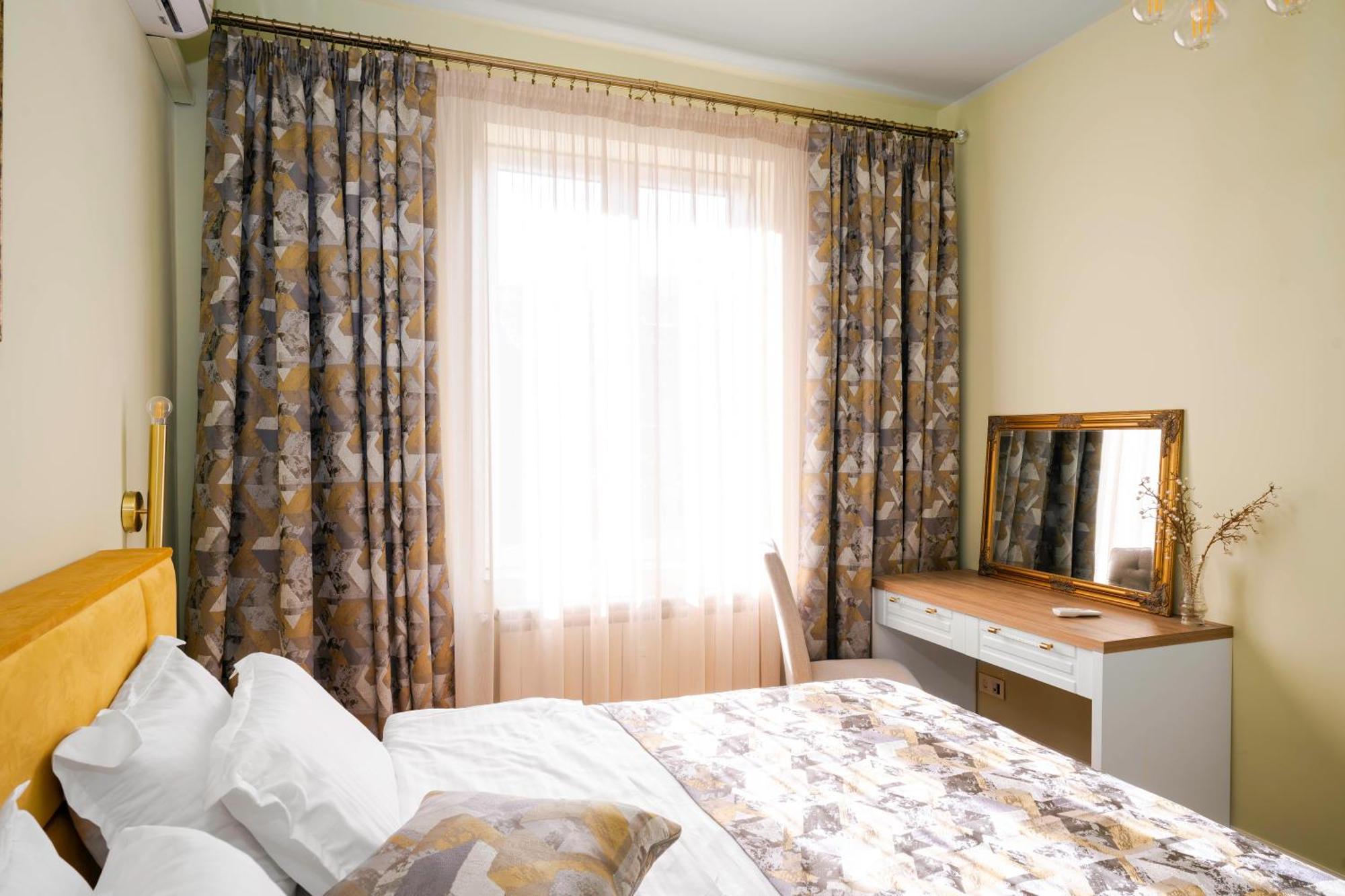 Urban Charm & Comfort - Chic 2Bd In Prime Location By Flat Mаnager Sofie Exteriér fotografie